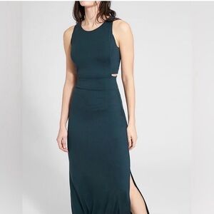 athleta cut out maxi dress size small

stretchy fabric!